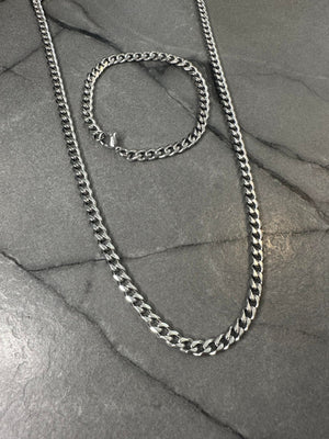 Curb Necklace - Silver