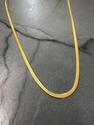 Flat Snake Necklace - Gold