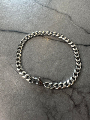 Curb Bracelet - Silver
