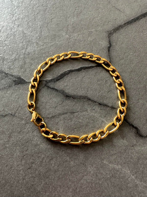 Figaro Bracelet - Gold